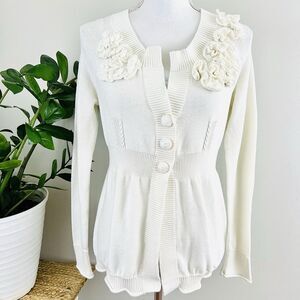 DKNY Jeans White Floral Ruffly Cottagecore 100% Cotton Cozy Cardigan Sweater Med